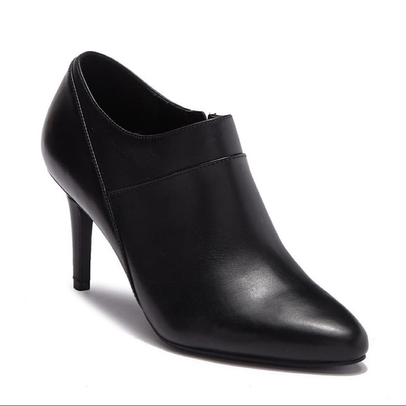 Cole Haan Black Leather Lizette Ankle Booties 8.5B